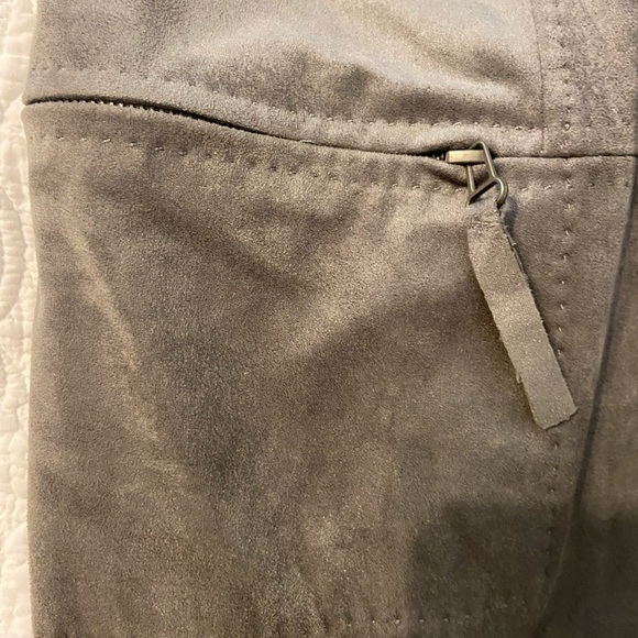 Sophie Max Faux Velvet Grey Mini Dress - Picture 5 of 7